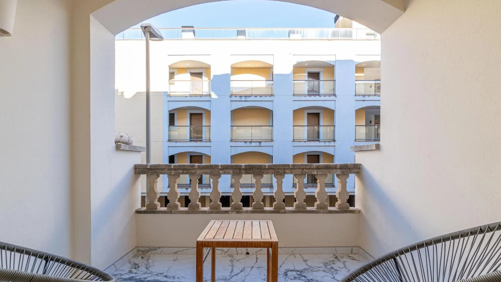 Moderno Apartamento Frente Al Canal Con Terrazas Apartment Empuriabrava 0*,  Spain